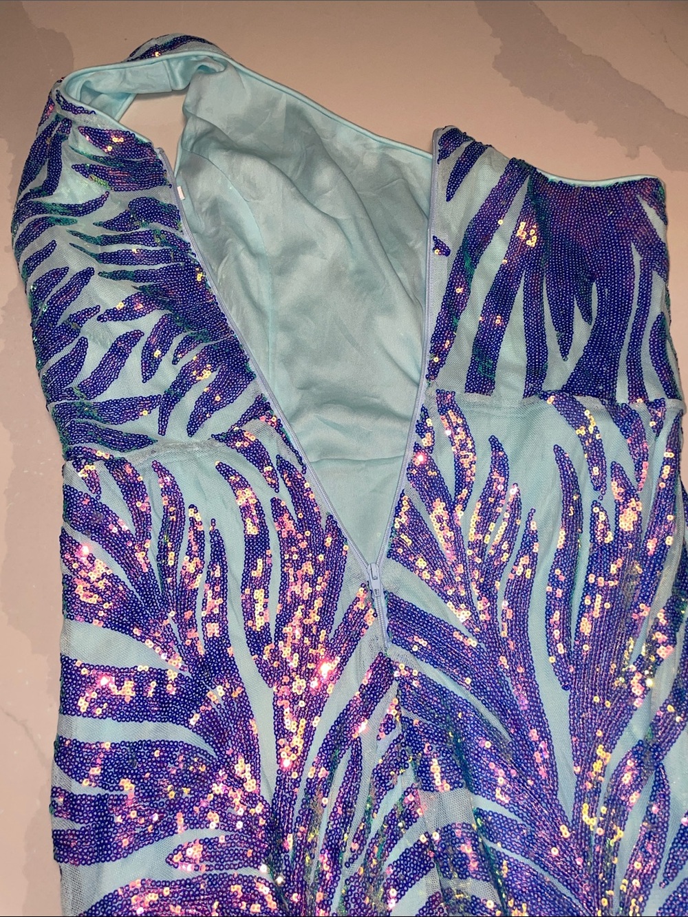 Glam One-Shoulder mermaid sequin gown M - Picture 8 of 13
